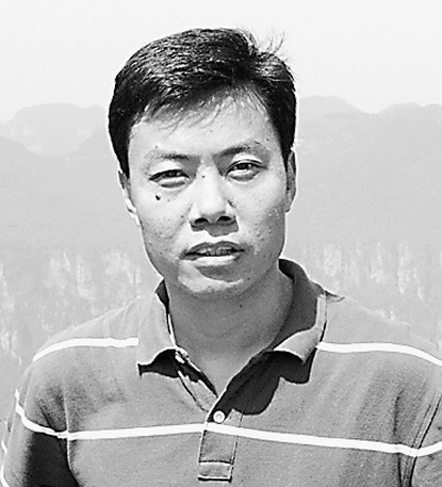 周兴江