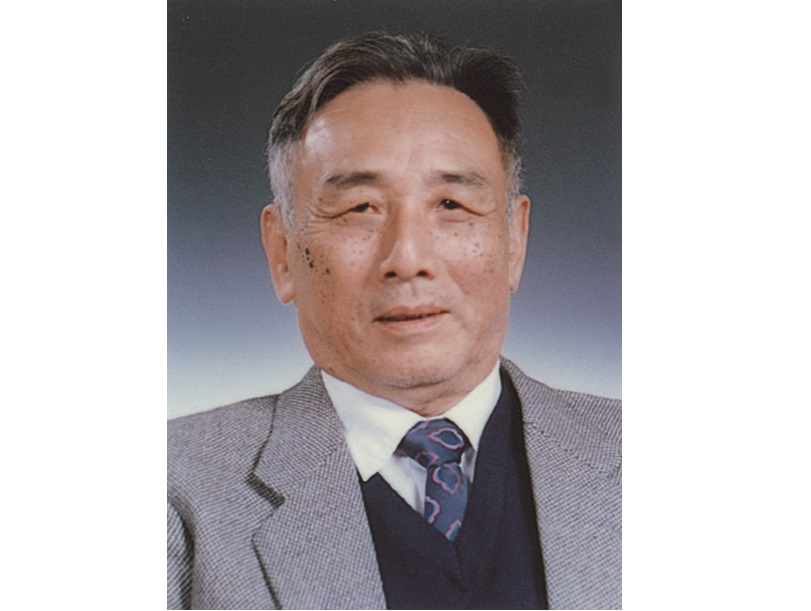 张乾二