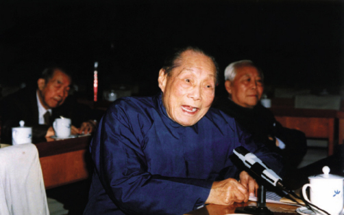 蔡翘