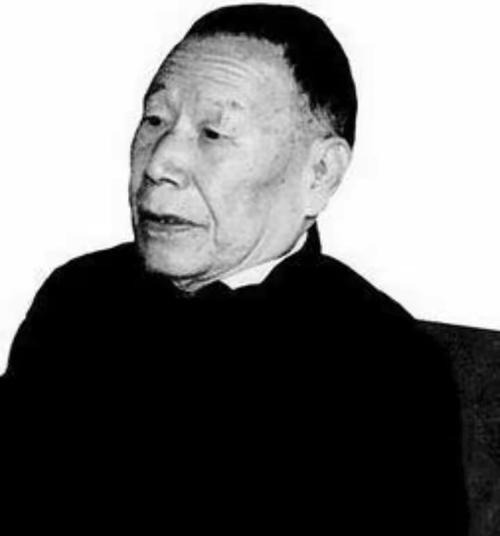 黄劭显
